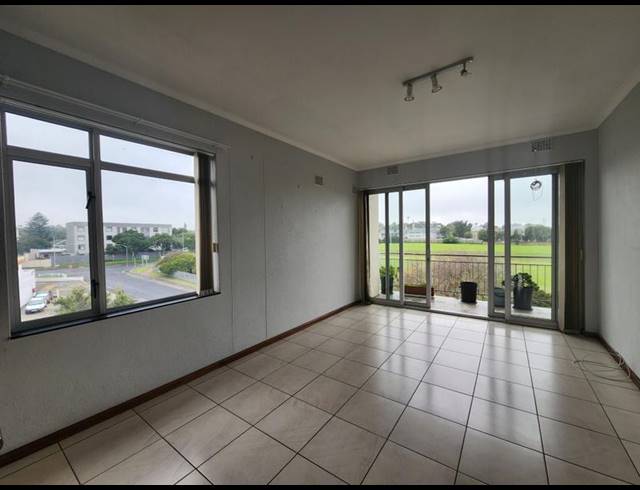 2 BEDROOM PROPERTY TO RENT IN BLOMTUIN